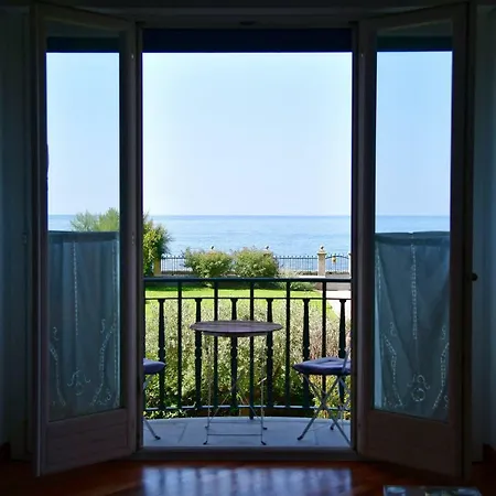 Lägenhet A.a.u.t Preli Chiavari