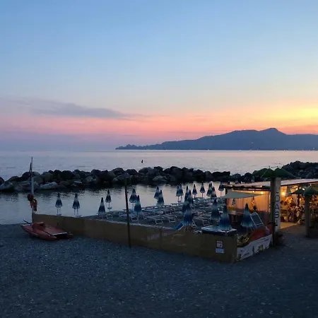 A.a.u.t Preli Apartment *